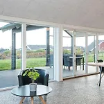 度假居 10 Person In Ronde-by Traum Rønde